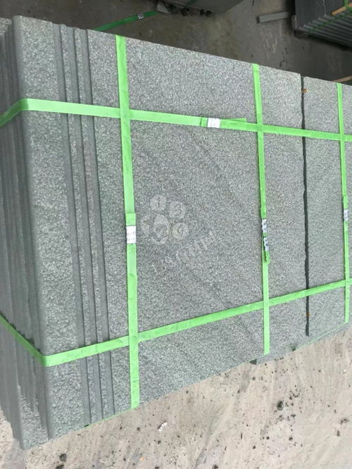 達州輝騰石材專業提供青石路沿石 欄桿 地鋪石 臺階石的園林青石產品