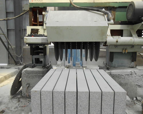 花崗巖五蓮紅路沿石規格尺寸 在線咨詢